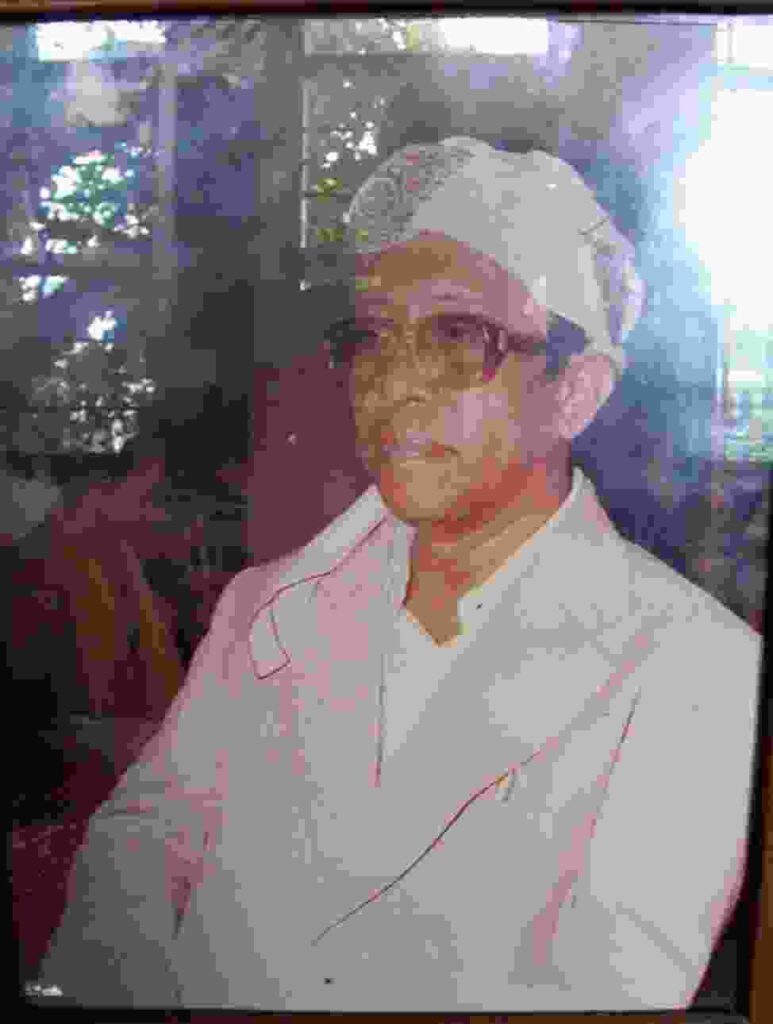 K.H. M. Tolchah Mansoer: Sang Kyai Intelektual Penggerak Umat